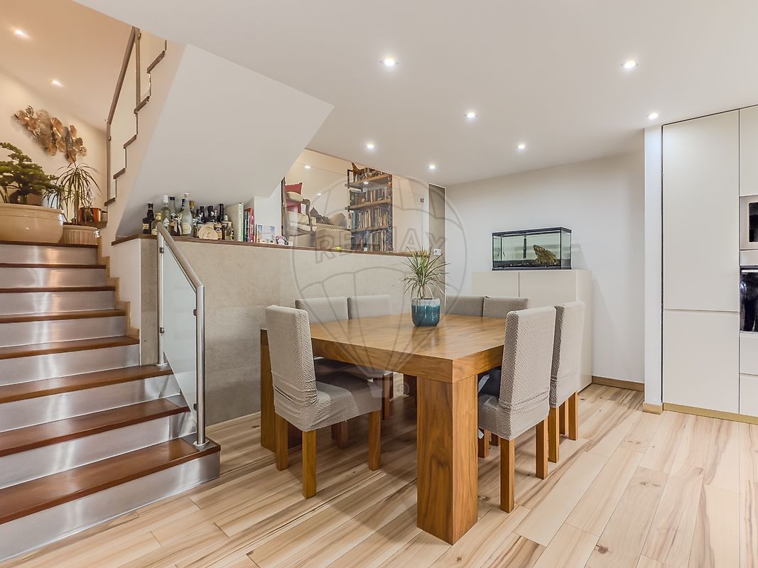 Apartamento T4 para venda