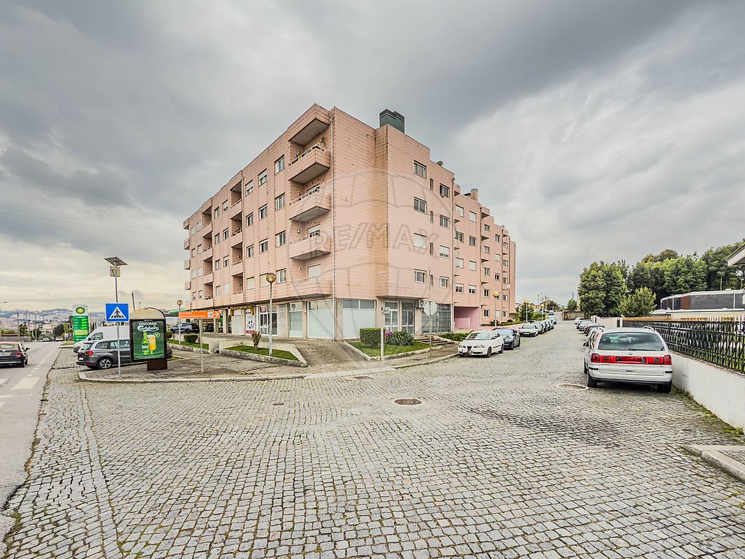 05dbce05-4df8-49b6-9bcb-12d3a92be264.jpg - miniatura 2