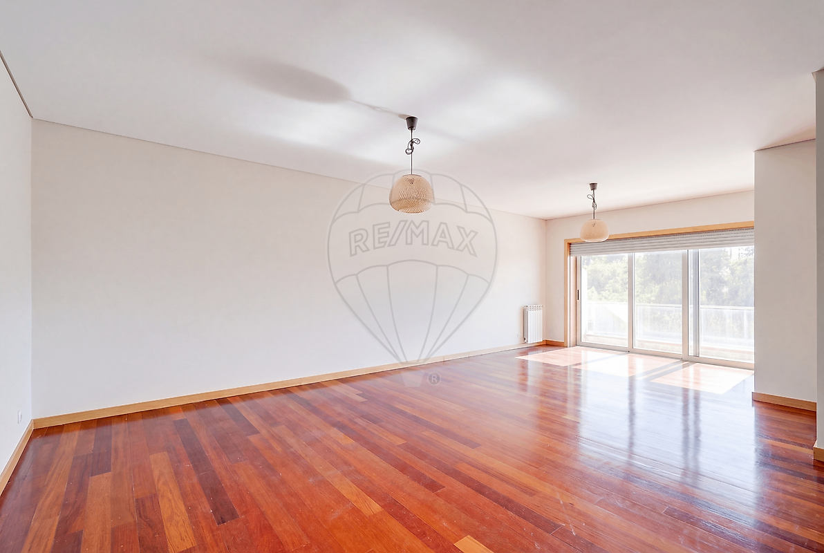 Apartamento T2 à venda em Vila Nova de Gaia