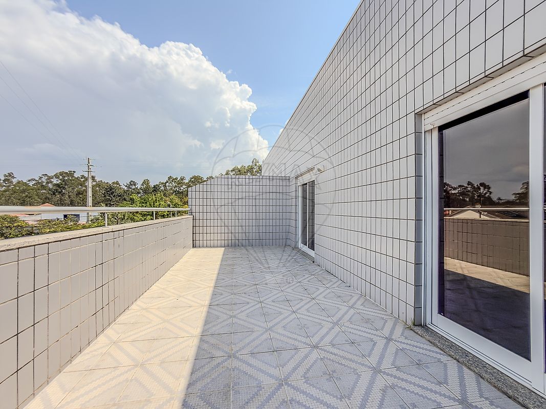 Apartamento T2 à venda em Santa Maria da Feira