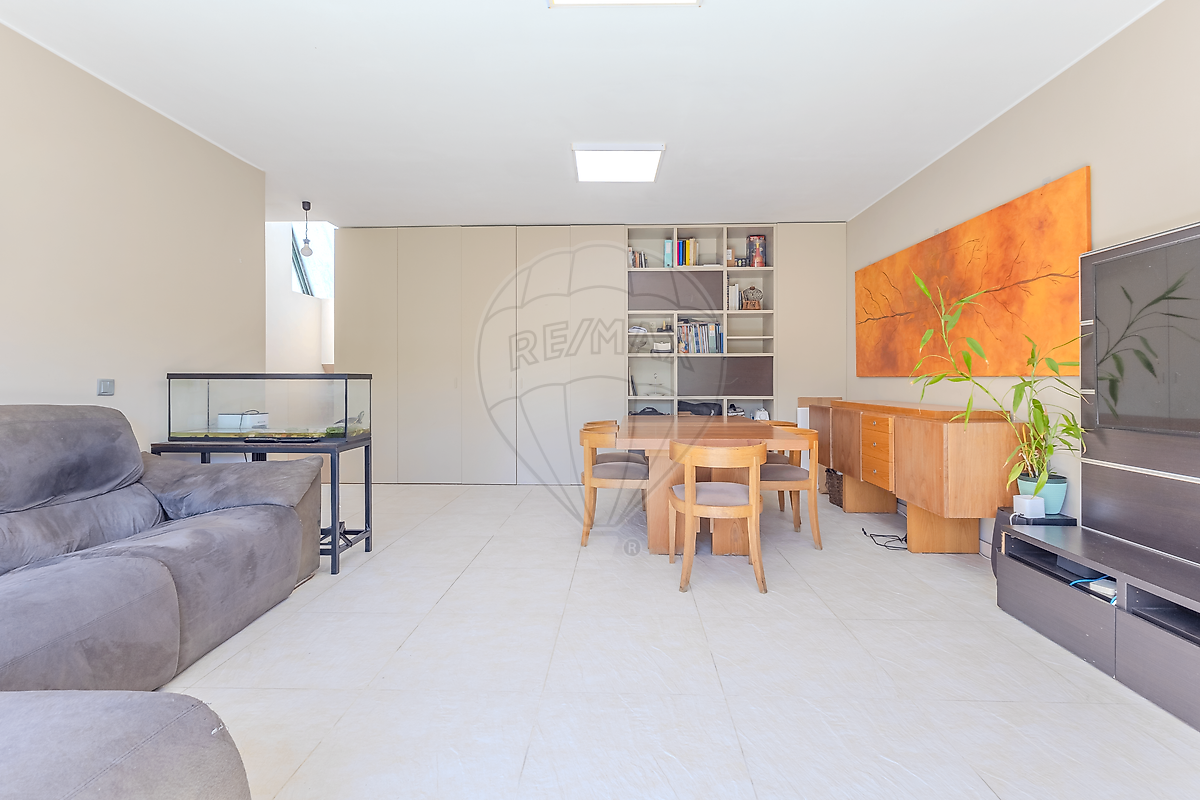 Apartamento T4 à venda em Ovar