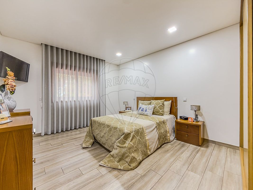Moradia T4 à venda em Romariz, Santa Maria da Feira — foto 9