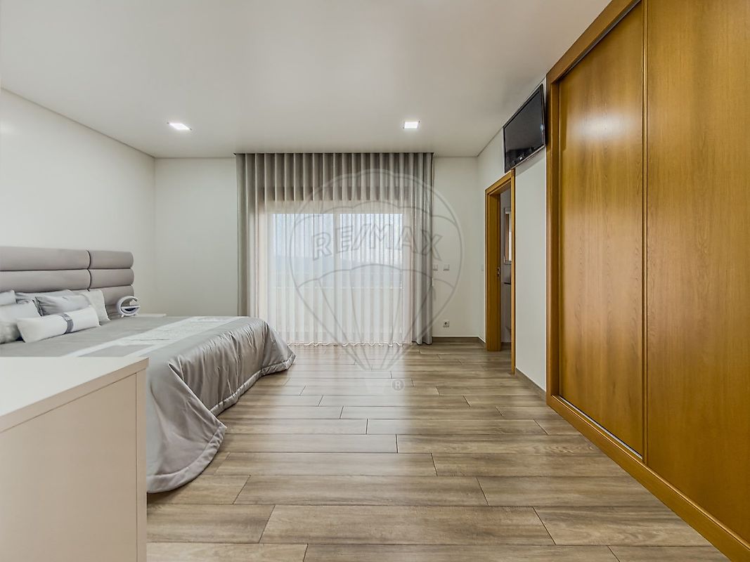 Moradia T4 à venda em Romariz, Santa Maria da Feira — foto 12
