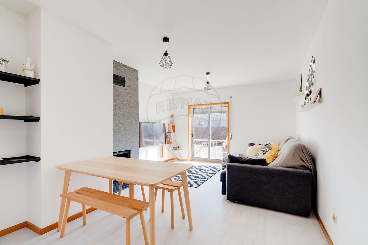 Apartamento T2 à venda em Ovar