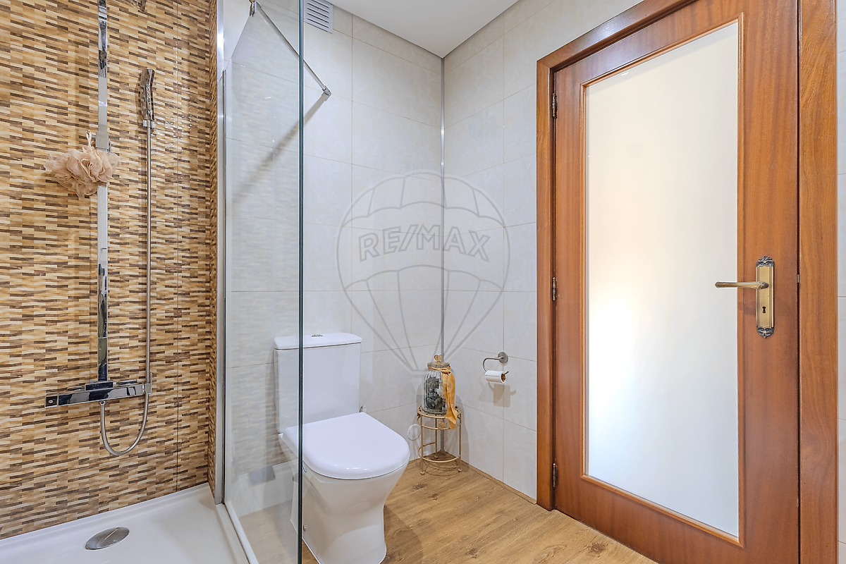 Apartamento T2 à venda em Caldas de São Jorge e Pigeiros, Santa Maria da Feira — foto 12
