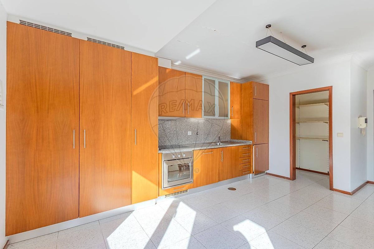 Apartamento T3 à venda em Santa Maria da Feira