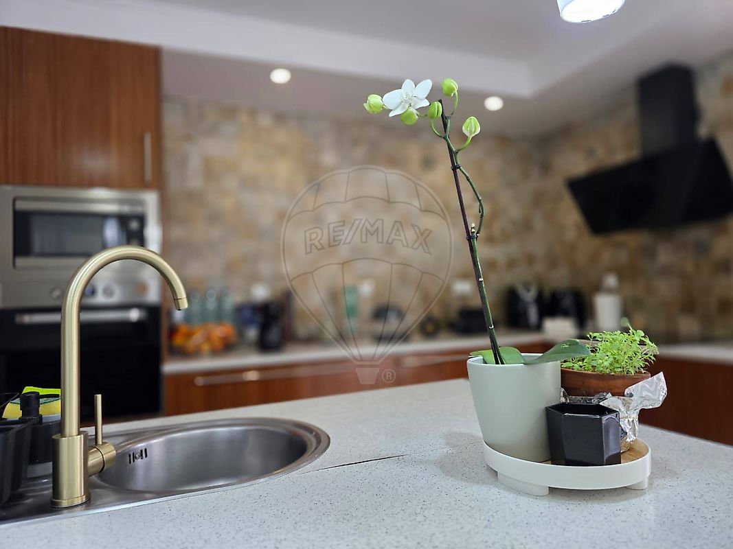Moradia T2 à venda em Rabo de Peixe, Ribeira Grande — foto 8