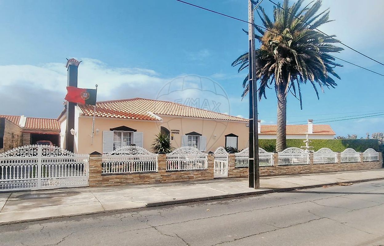 Moradia - Rabo de Peixe, Ribeira Grande, Ilha de São Miguel