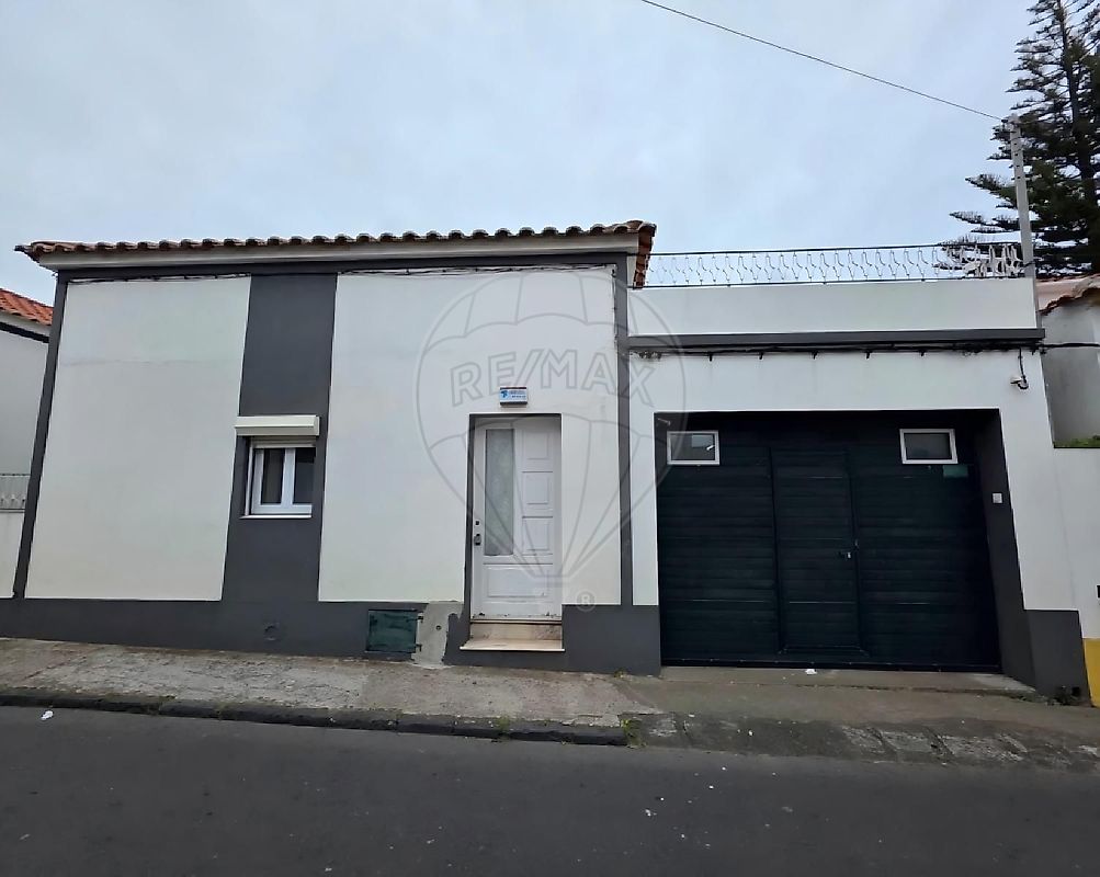 Apartamento T1 à venda em Ponta Delgada