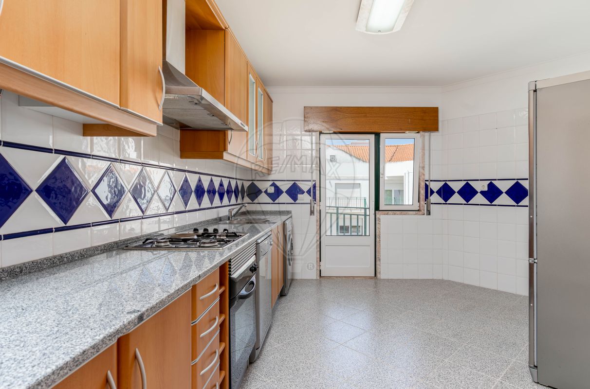 listing 126891024-7 picture-0