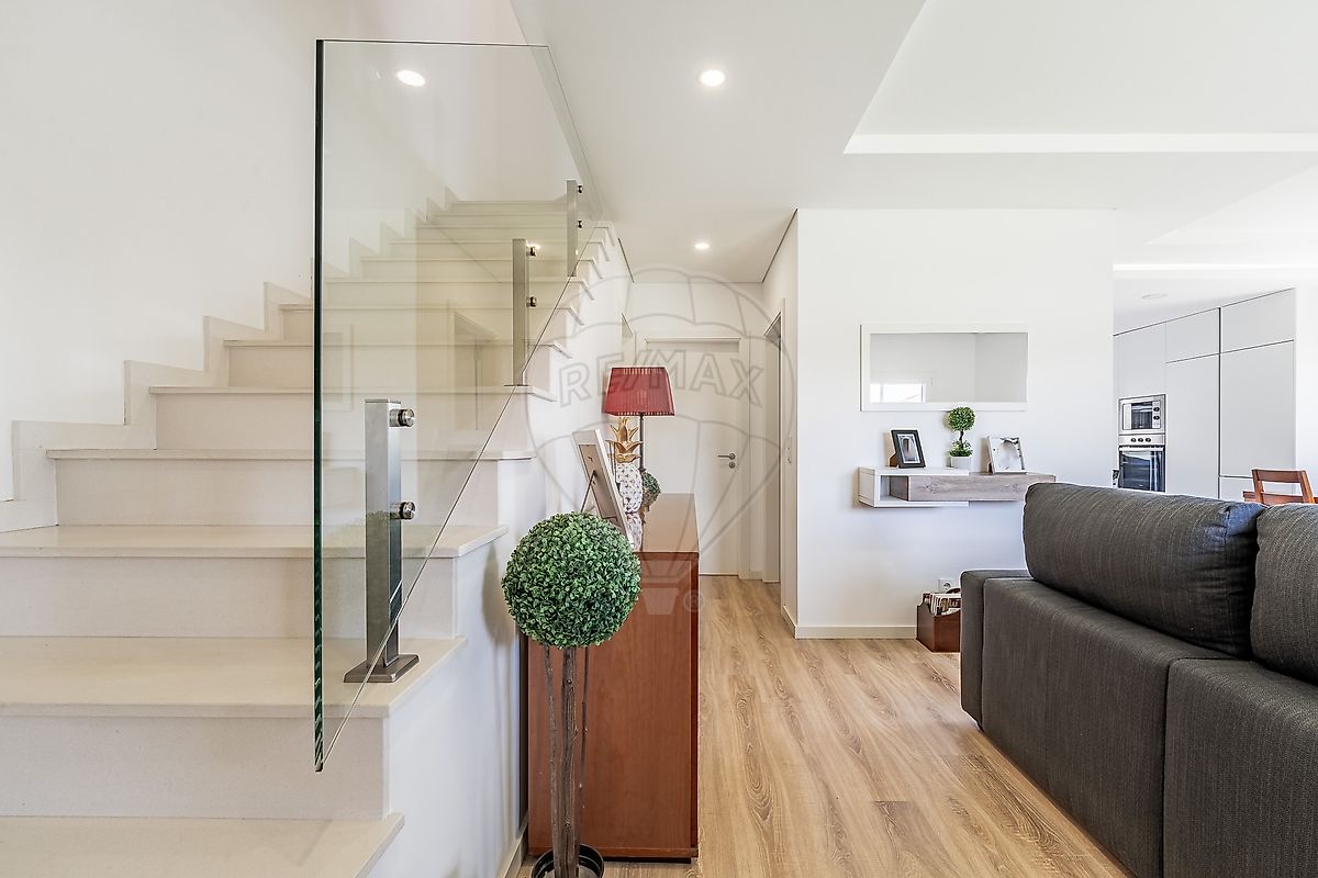 listing 126891042-2 picture-0