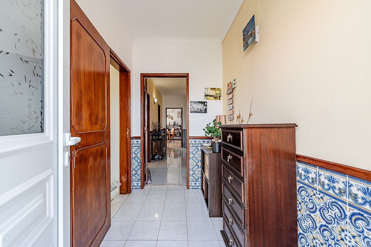 Moradia T5 à venda em Fernão Ferro, Seixal — foto 14