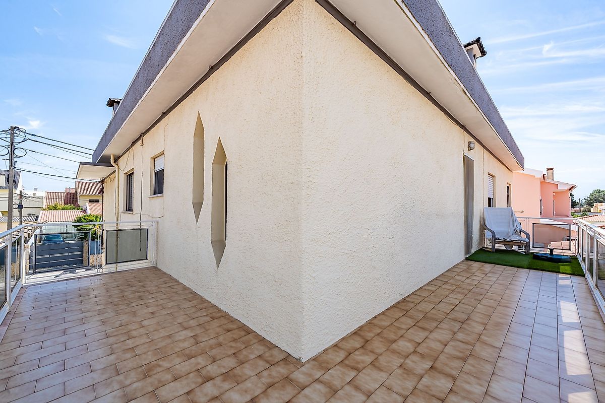 Moradia T5 à venda em Fernão Ferro, Seixal — foto 11