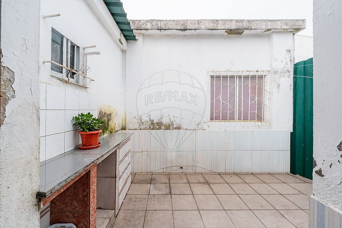 Moradia T3 à venda em Santo António da Charneca, Barreiro — foto 6