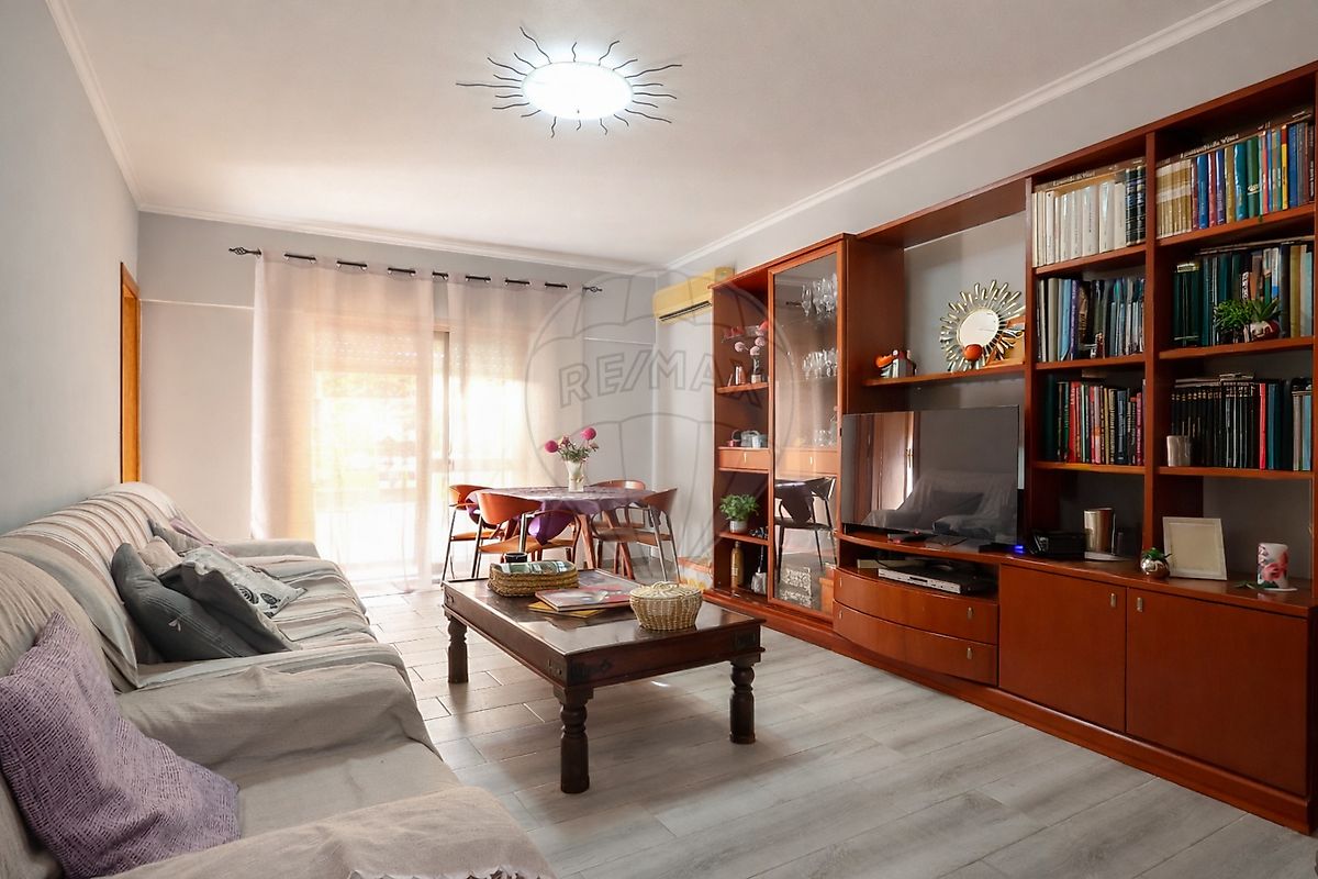 Apartamento - Seixal, Arrentela e Aldeia de Paio Pires, Seixal, Setúbal