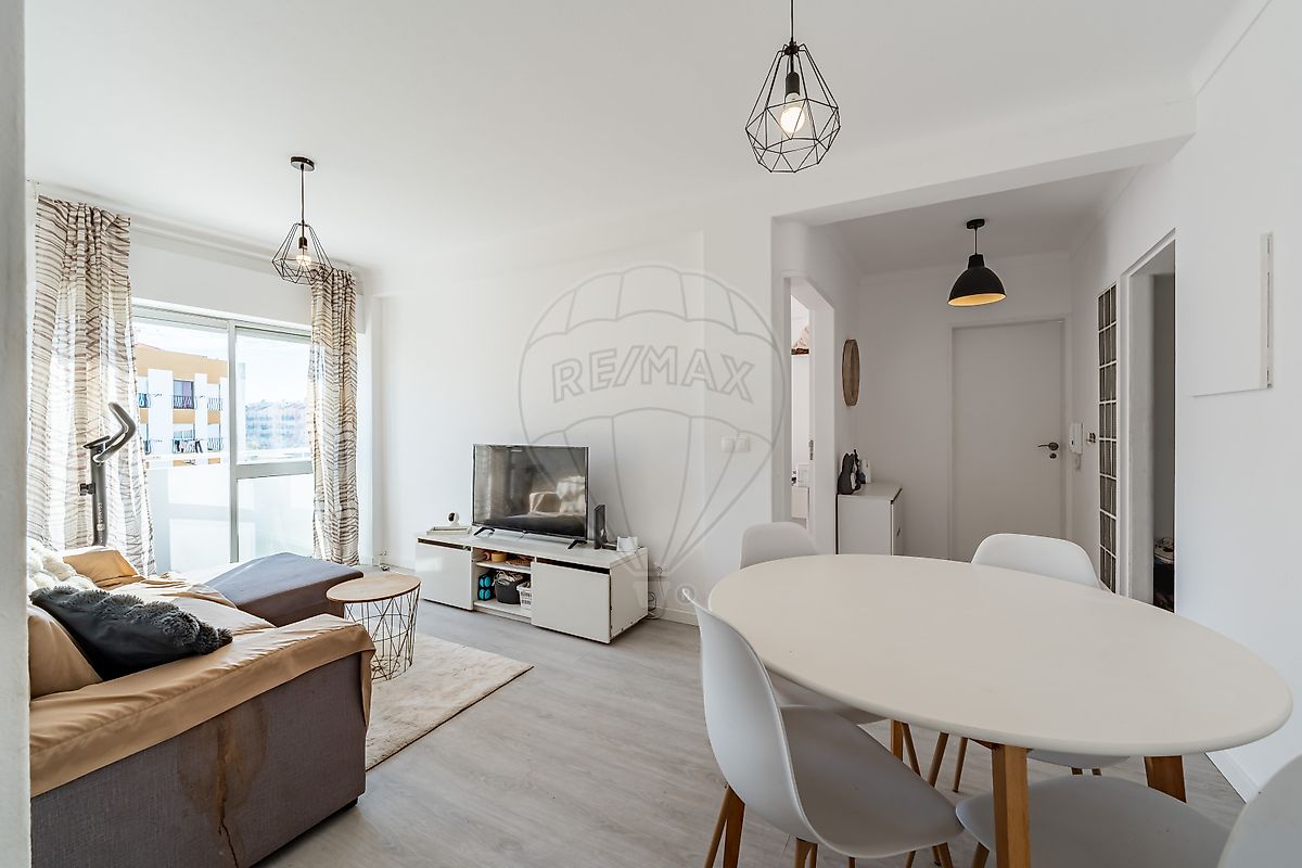 Apartamento T2 em Pinhal Novo, €229.000