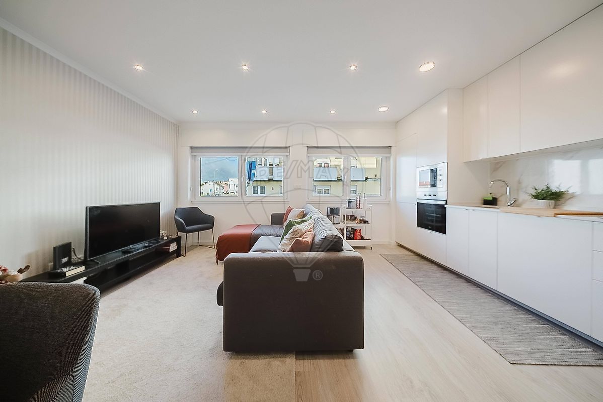 Apartamento T2 à venda em Oeiras