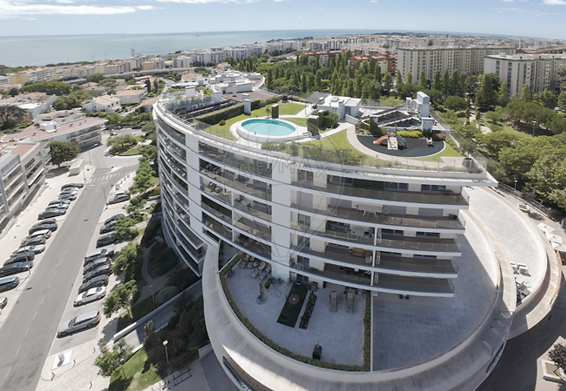 Apartamento T4 à venda em Oeiras