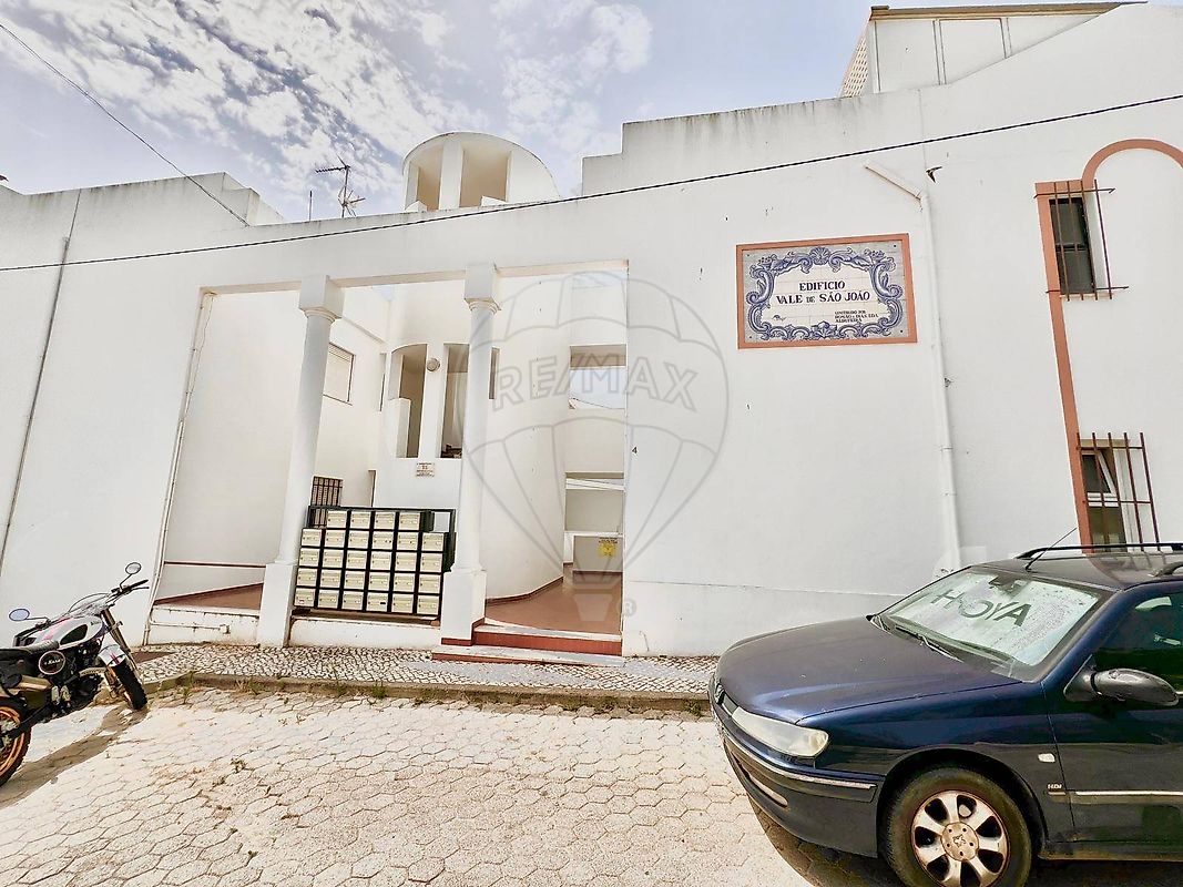 Apartamento T2 à venda em Albufeira