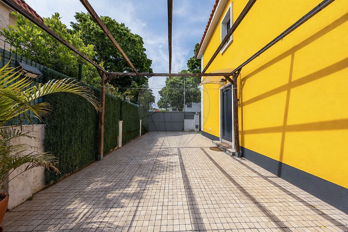 Moradia T4 à venda em Benfica, Lisboa — foto 8