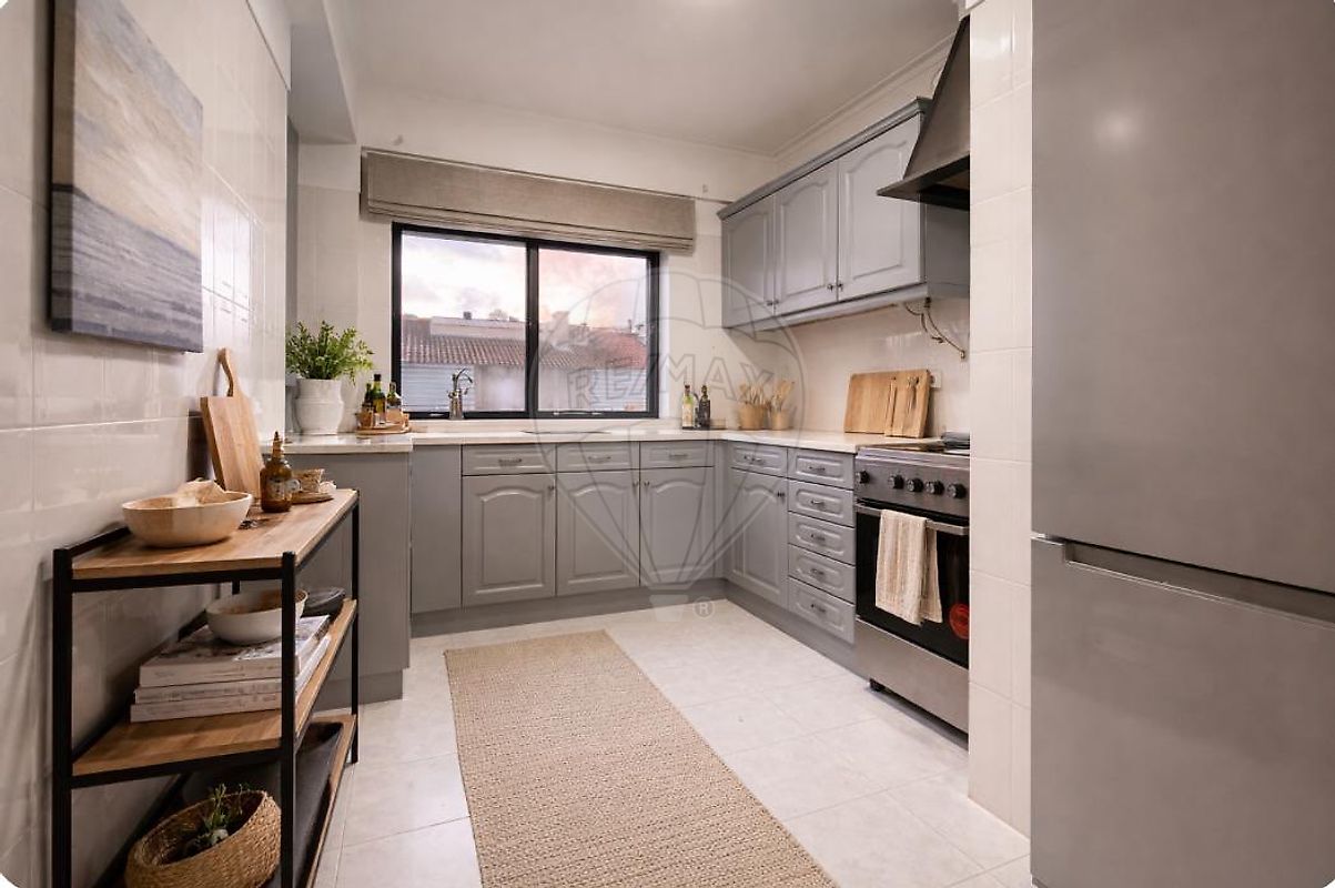 Apartamento T1 à venda em Amadora