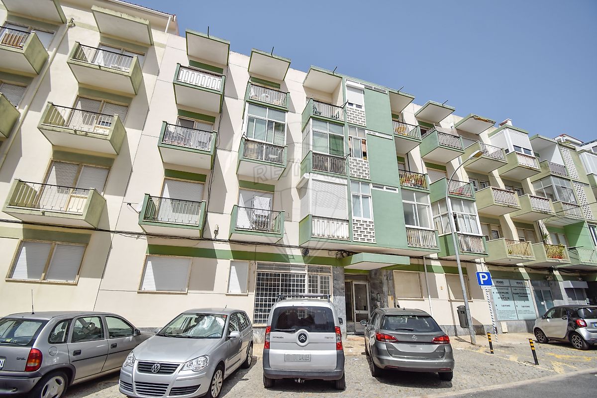 Apartamento T2 à venda em Oeiras