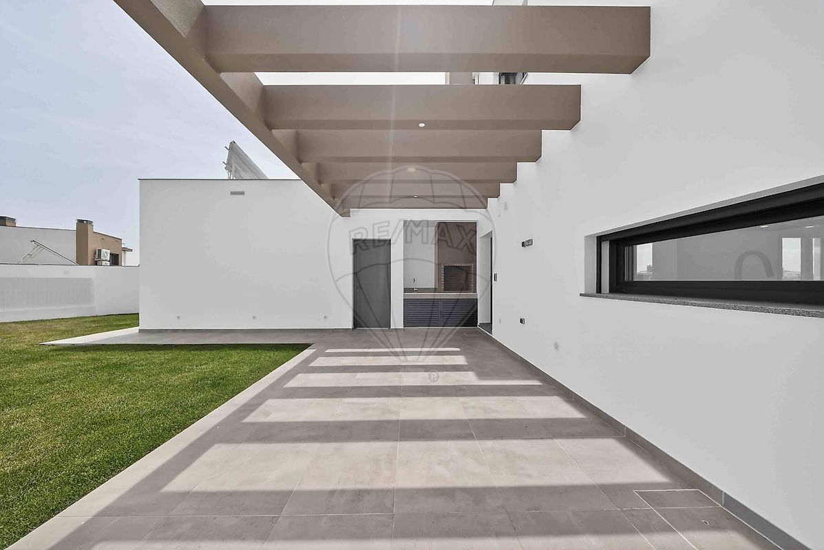 Moradia T3 à venda em Torres Vedras