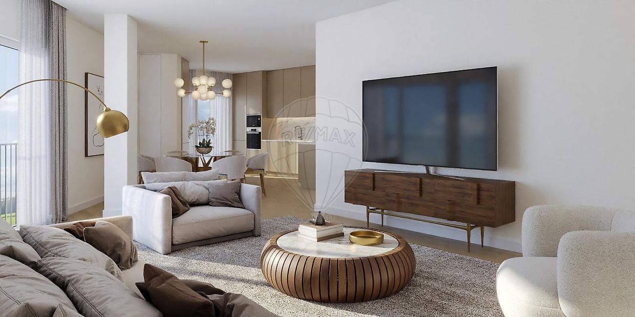 Apartamento T3 à venda em Loures