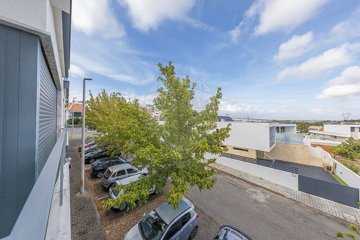 Apartamento T4 à venda em Santo António da Charneca, Barreiro — foto 31