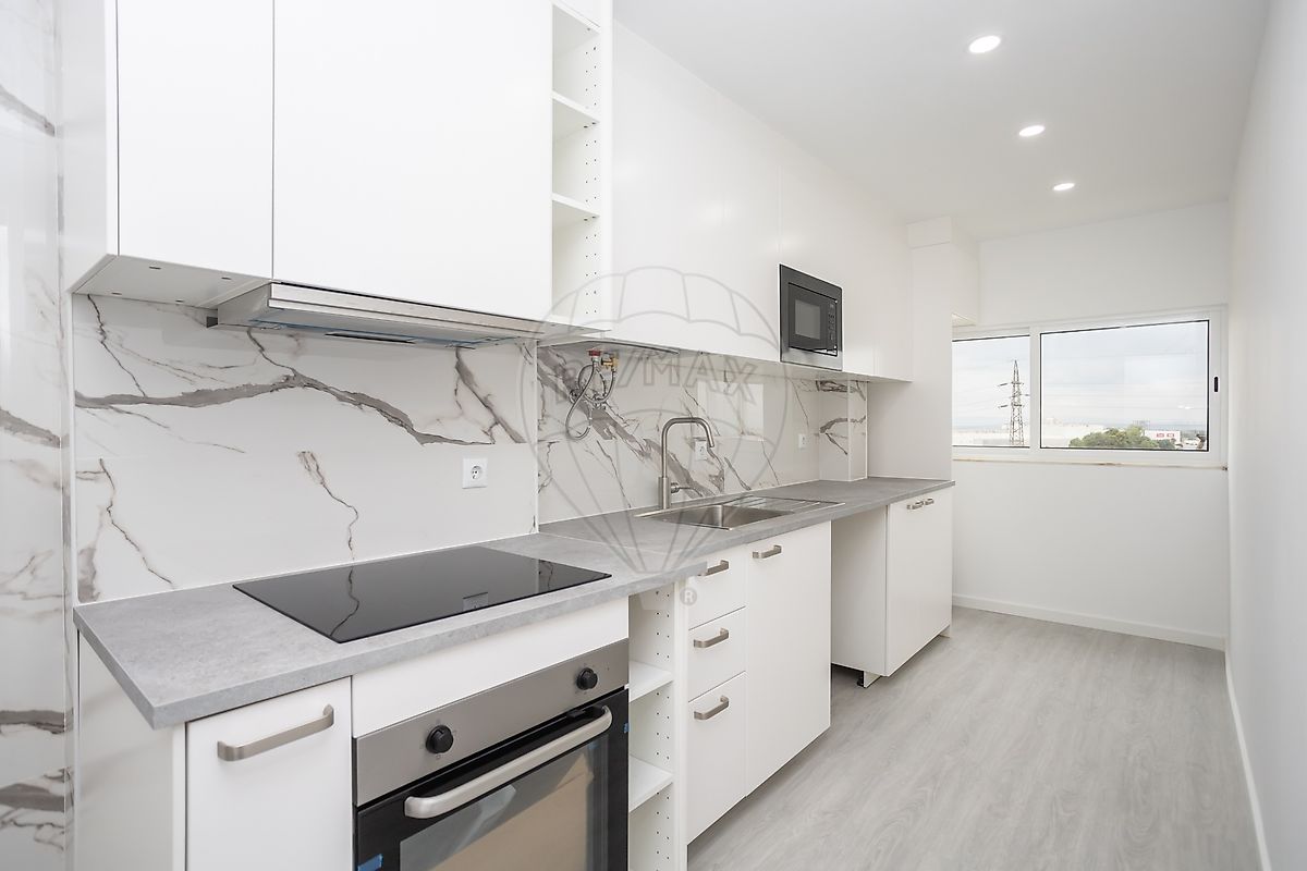 Apartamento T3 à venda em Barreiro