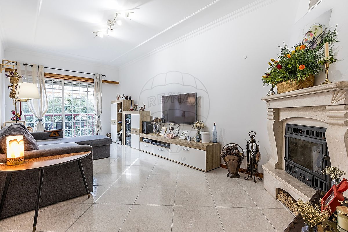 Apartamento T2 à venda em Sintra