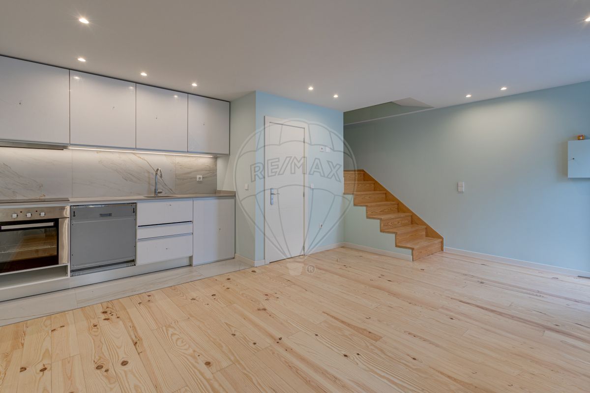 listing 126921017-35 picture-0