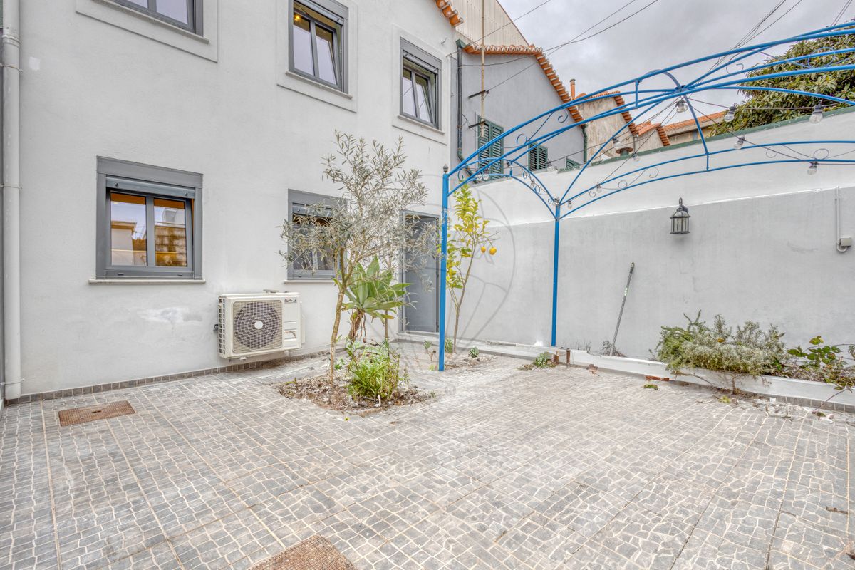 listing 126921017-35 picture-0