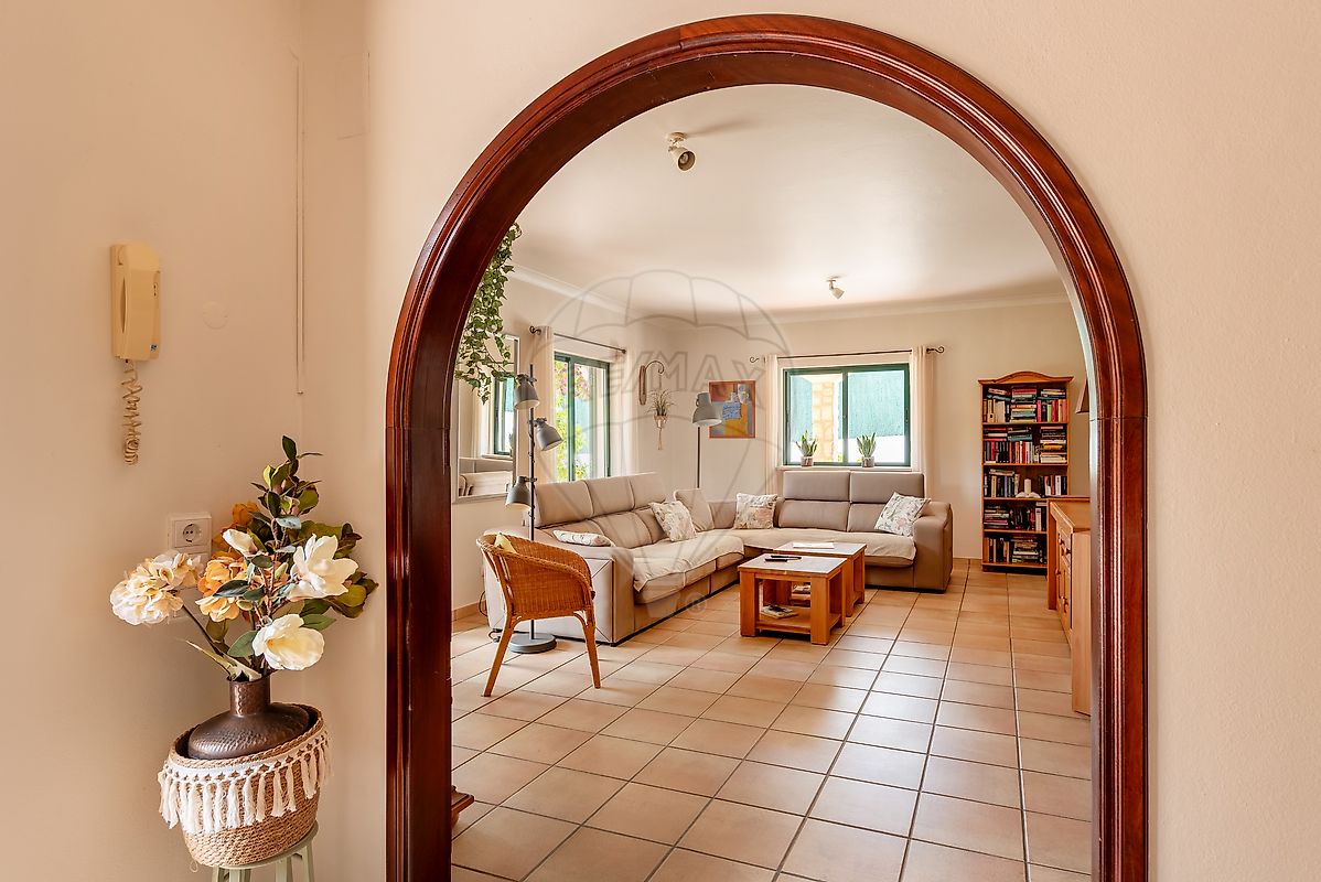 listing 126931001-11 picture-0