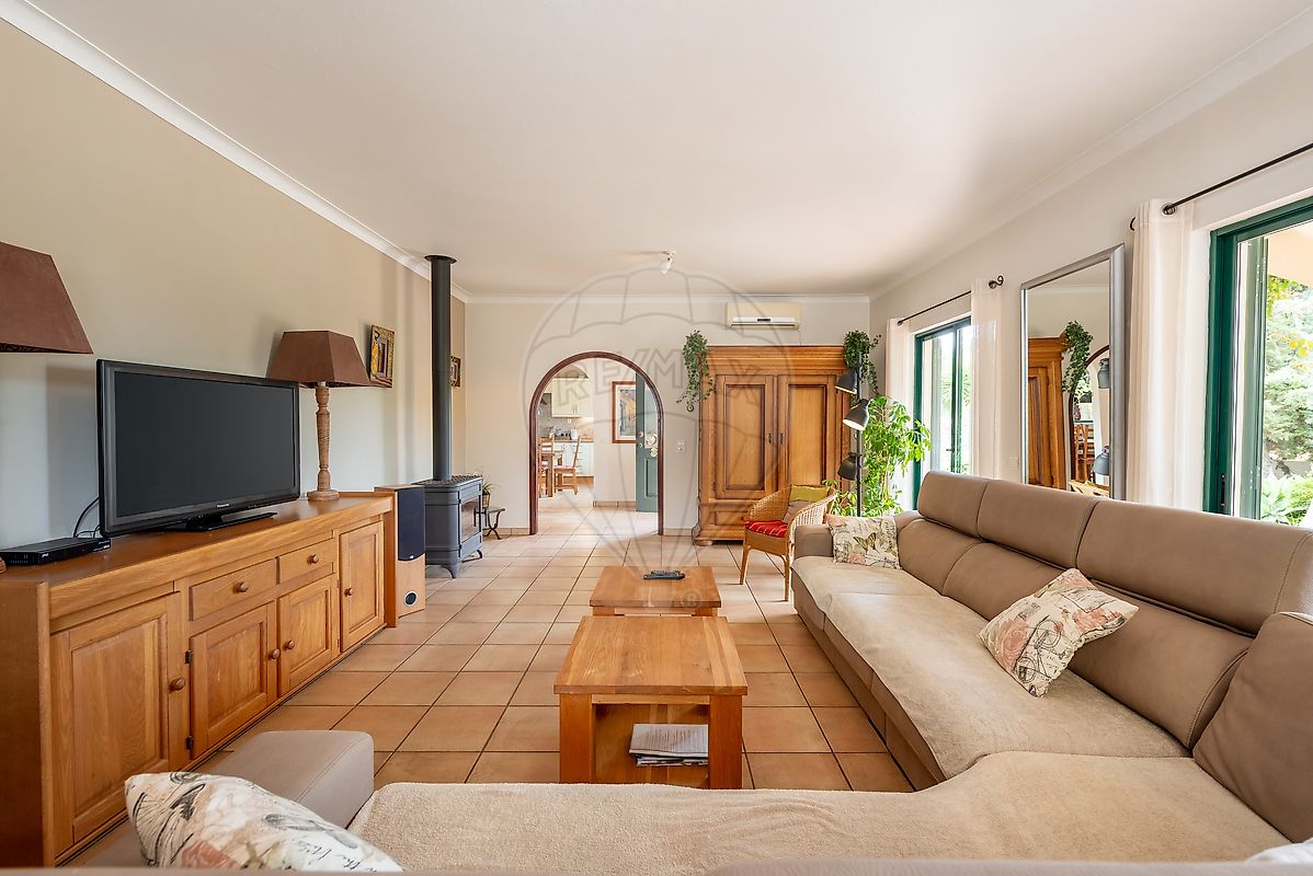 listing 126931001-11 picture-0