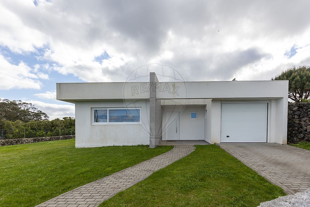 listing 126941022-5 picture-0