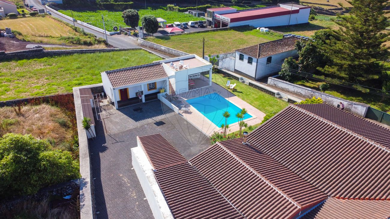 listing 126941009-28 picture-0