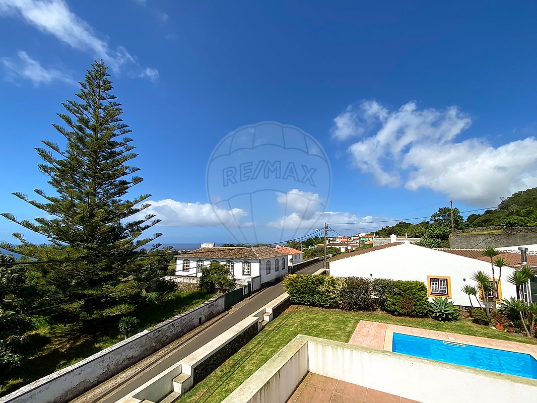 listing 126941009-28 picture-0