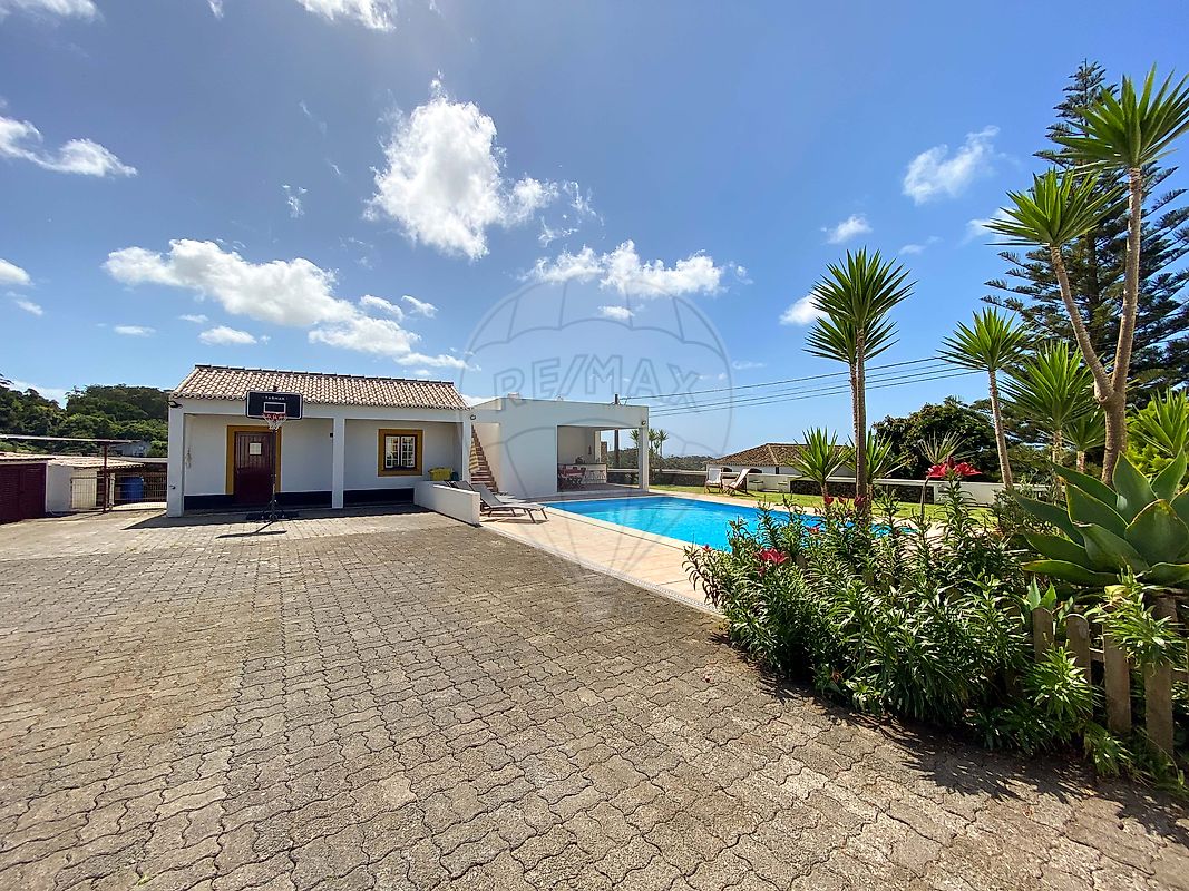 listing 126941009-28 picture-0