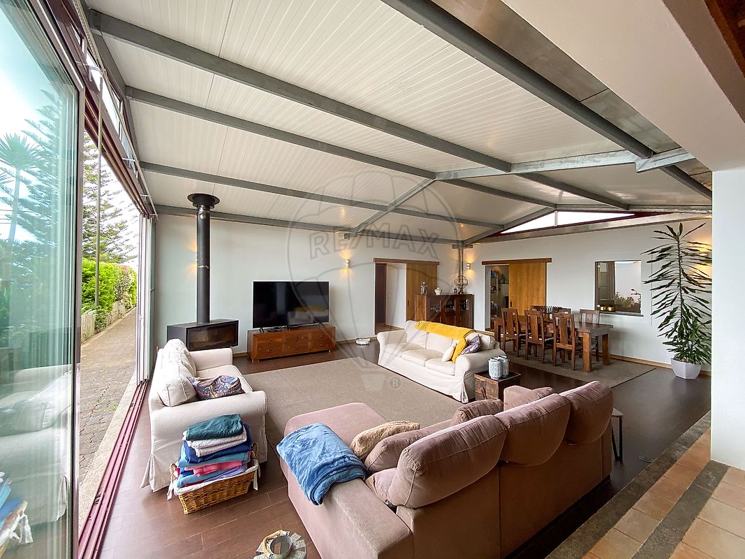 listing 126941009-28 picture-0
