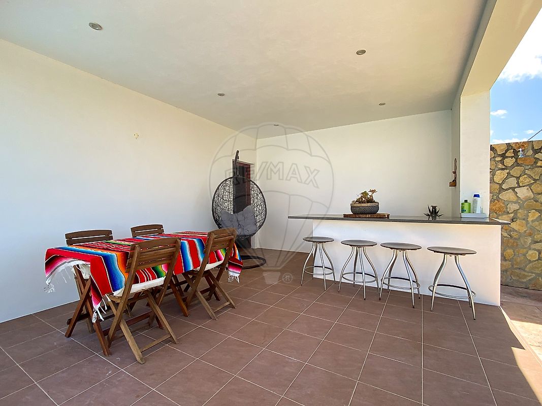 listing 126941009-28 picture-0