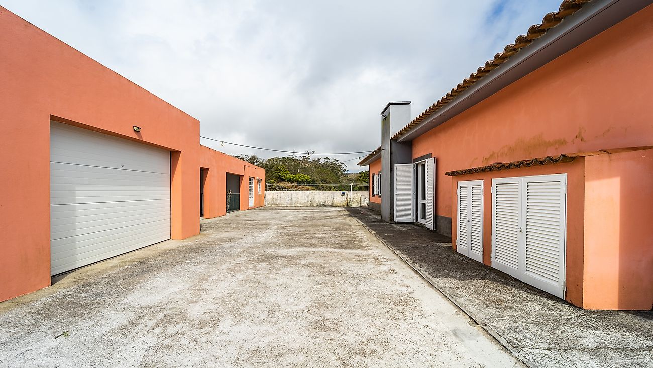 listing 126941012-13 picture-0