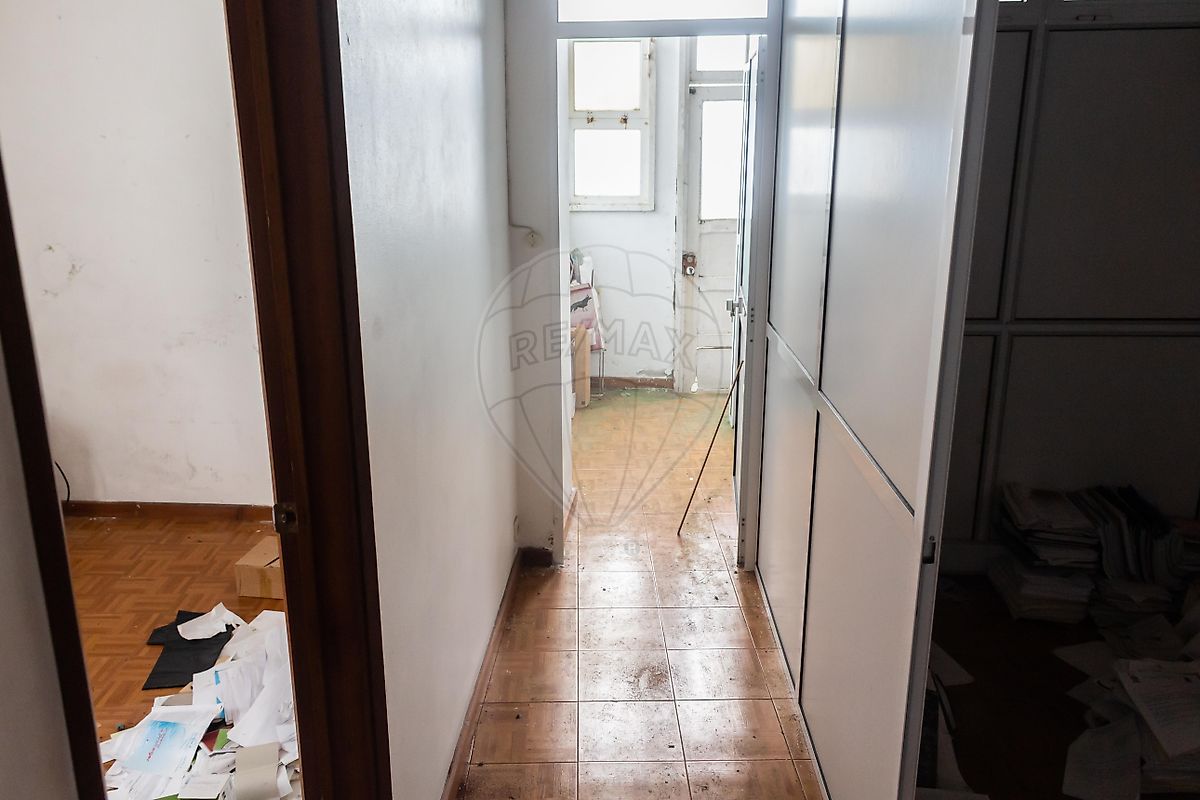 listing 126941017-25 picture-0