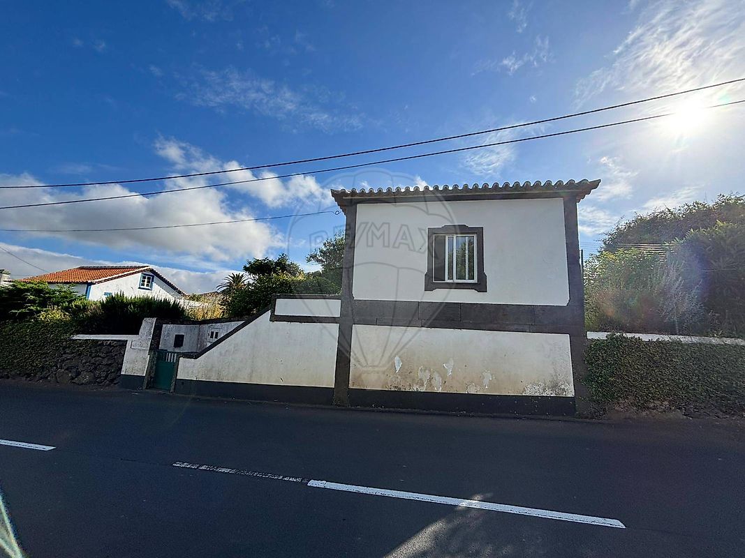 Moradia T2 para venda