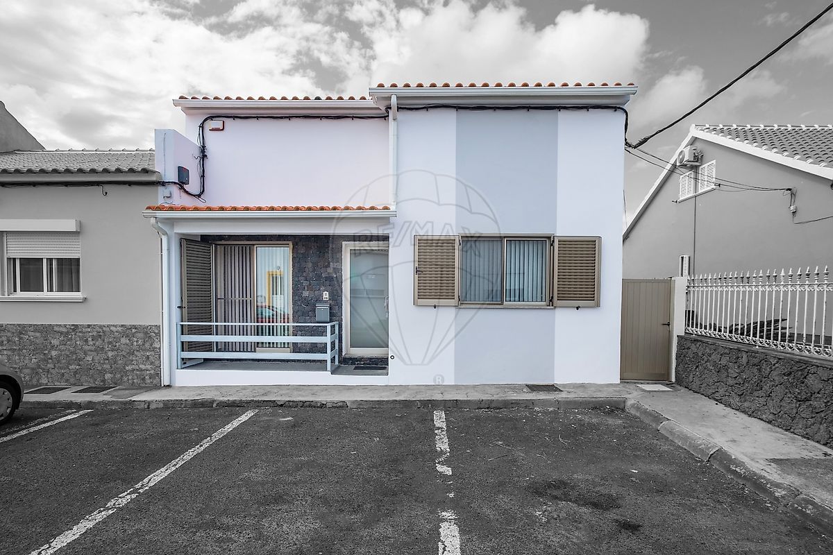 Moradia T4 para venda