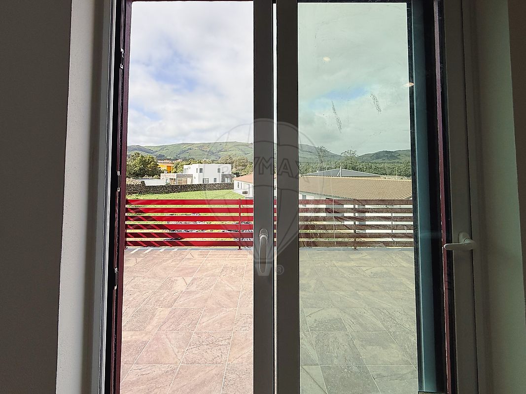 Moradia T4 à venda em Fonte do Bastardo, Praia da Vitória — foto 19