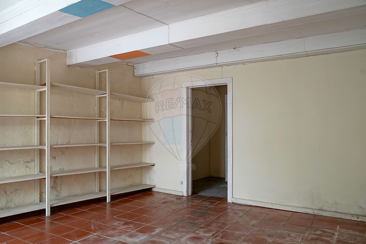 Moradia T5 à venda em Sé, Angra do Heroísmo — foto 32
