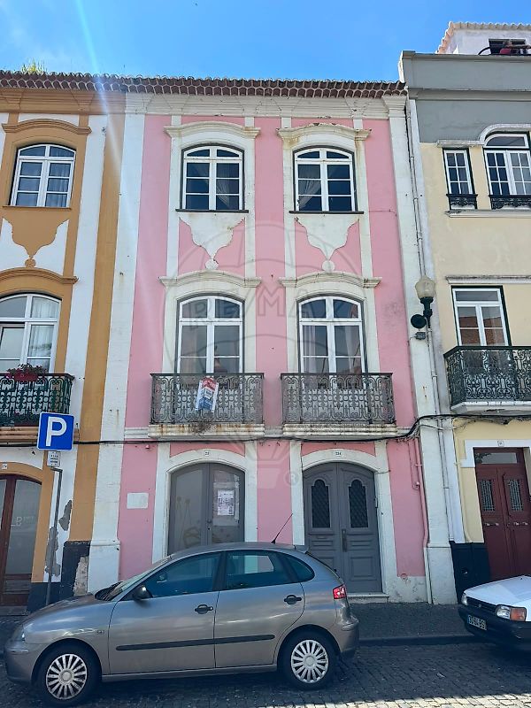 Moradia T5 - Sé, Angra do Heroísmo, Ilha Terceira