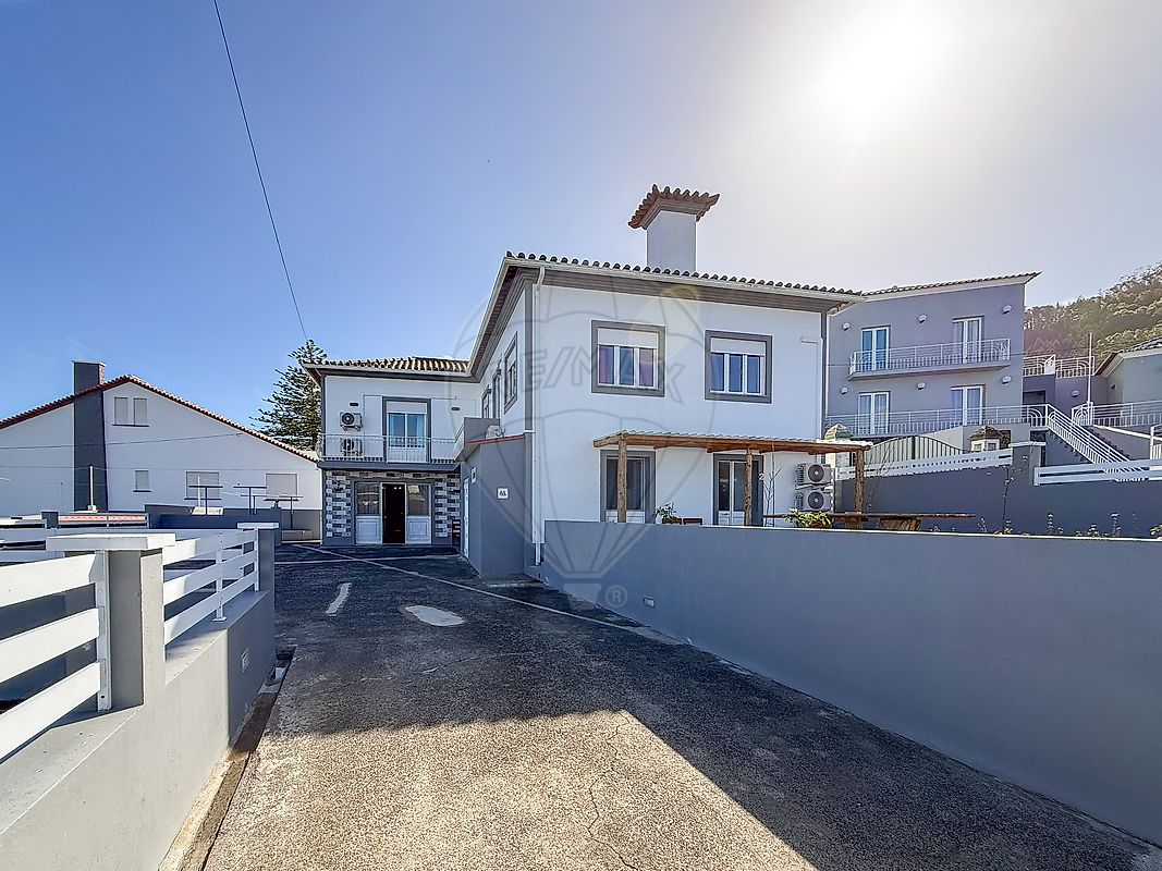Moradia - Fontinhas, Praia da Vitória, Ilha Terceira