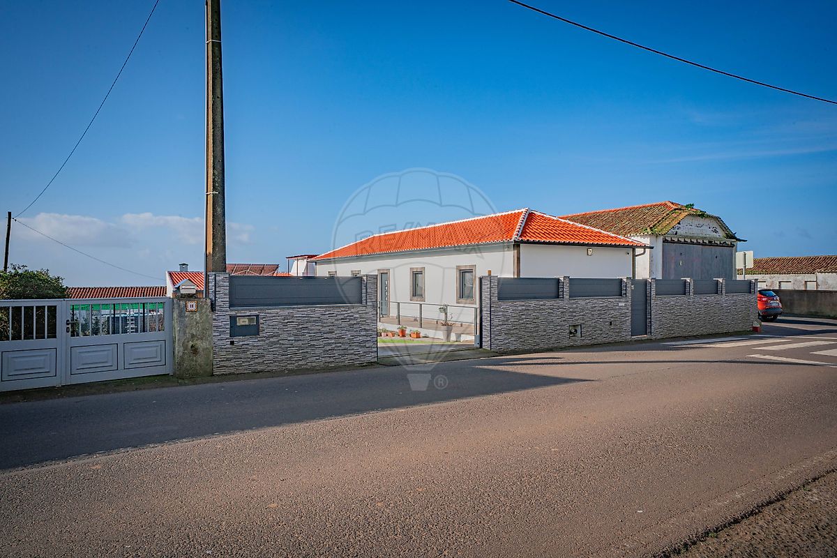 Moradia T4 à venda em Santa Bárbara, Angra do Heroísmo — foto 11